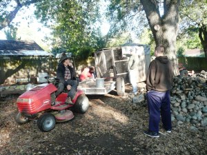 apr5 moving chickens 004